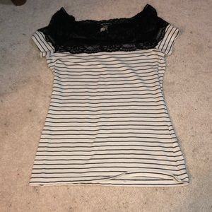 super cute laced t shirt